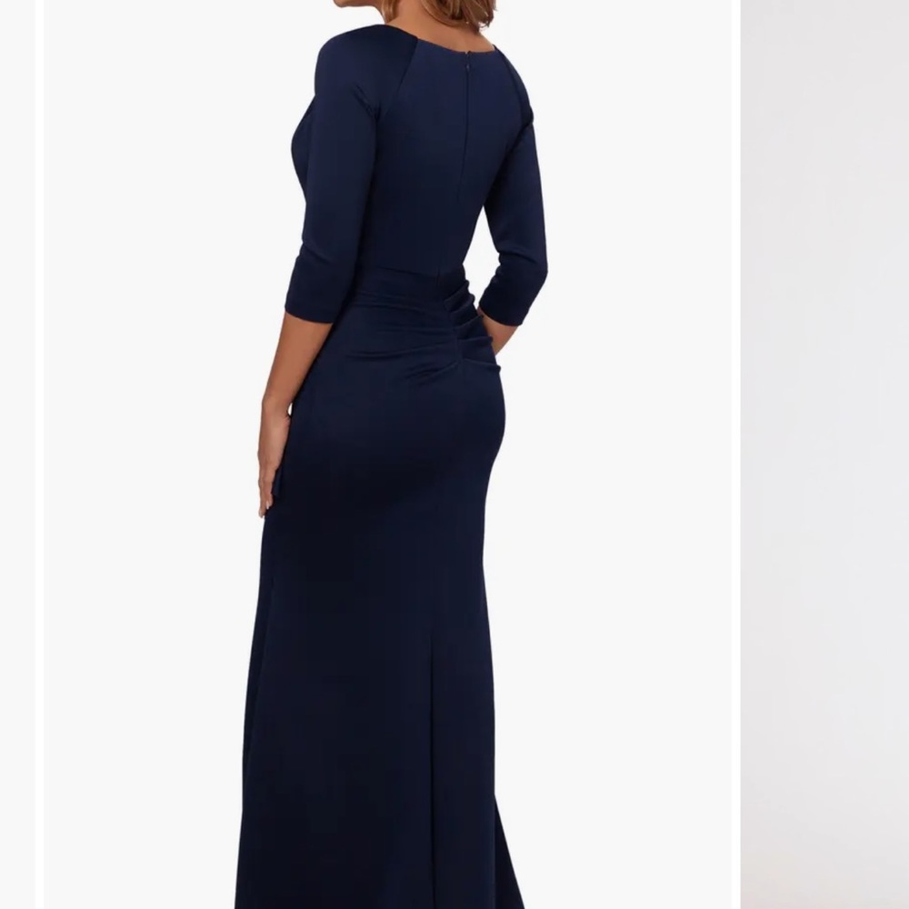 Xscape Ruched Scuba Ruffle Gown Size 8 - Picture 2 of 4